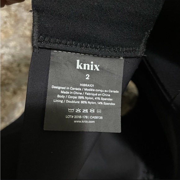KNIX Catalyst Sports Bra in Black - Picture 7 of 8